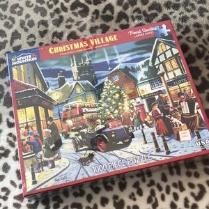White Mountain 1000 Piece Puzzle Christmas Village Kevin Walsh
